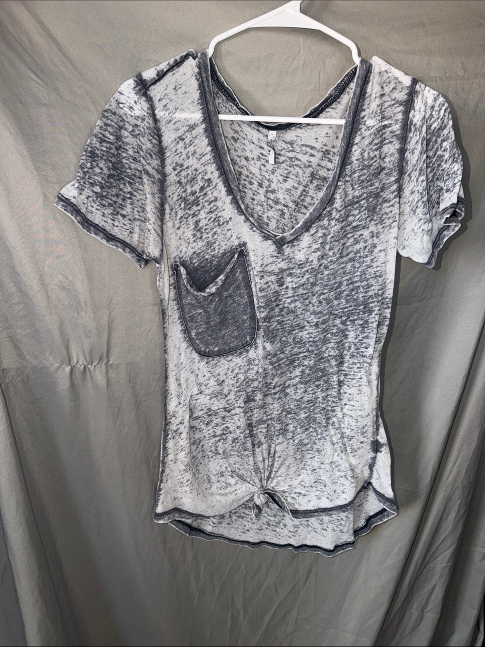 Washed Gray V-Neck Short Sleeve Pocket Tee with Front Knot - Women